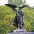 Outdoor large decoration metal crafts bronze angel statue garden fountain for sale